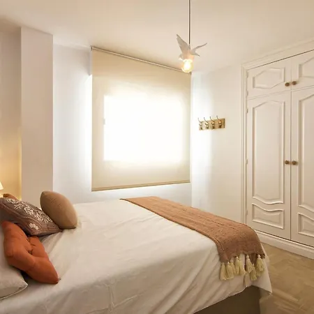 Apartment Glow And Elegant In Center Free Parking