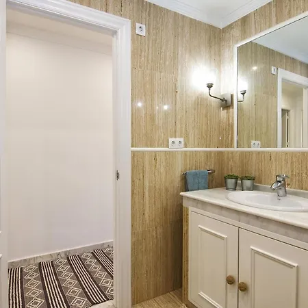 Glow And Elegant In Center Free Parking Apartment *