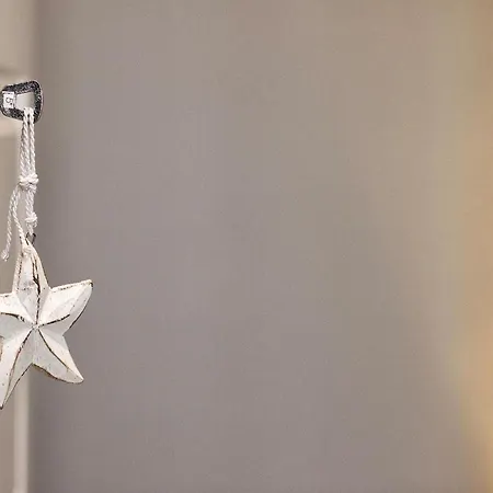 Apartament Glow And Elegant In Center Free Parking
